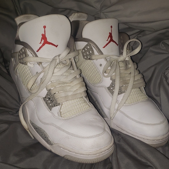 jordan #4 Other - White and Gray Jordans #4 with Red Logo